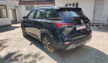 
									MG Hector Plus Select 7 STR full								